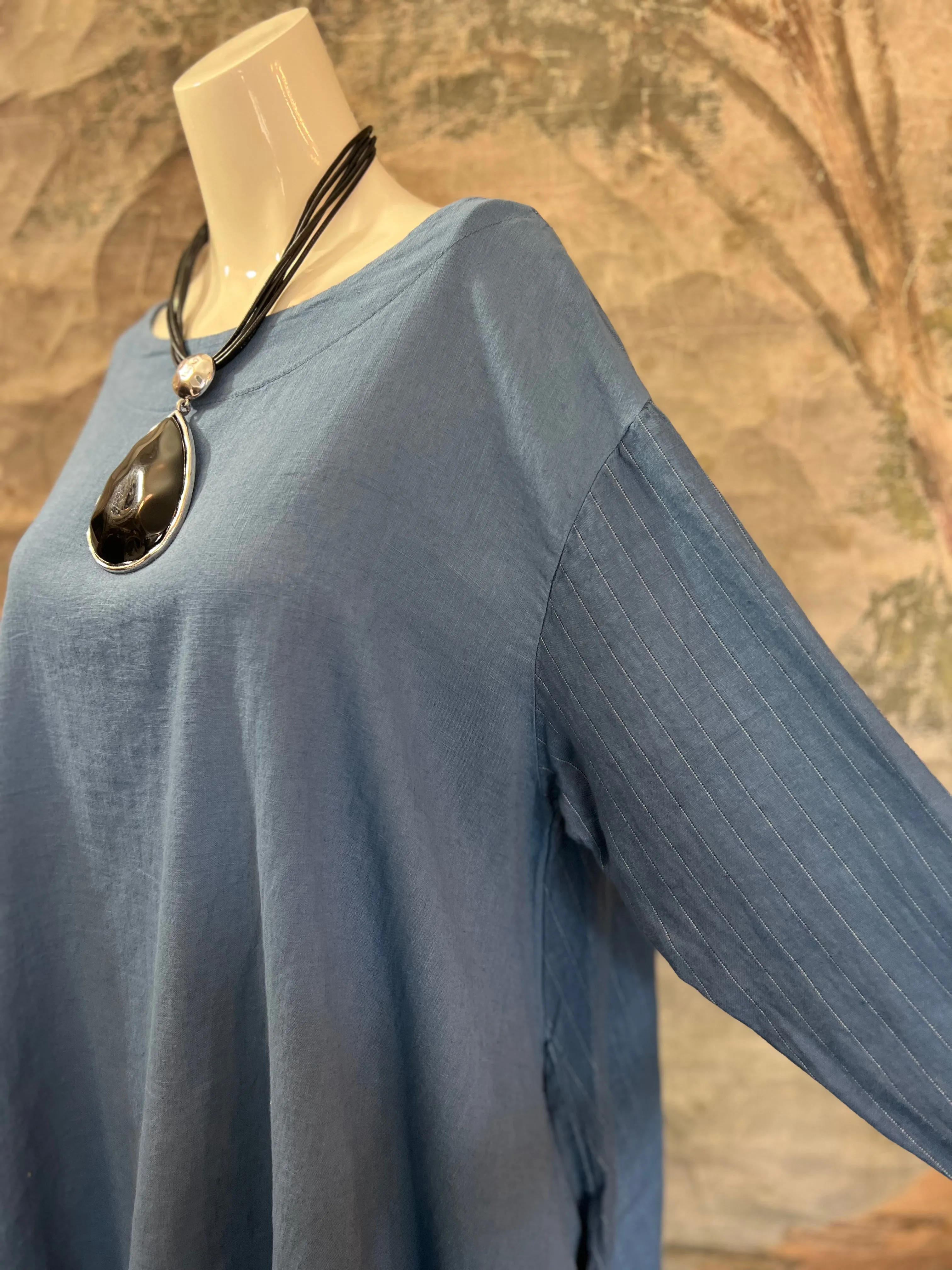 91590 Thin Stripe HiLow Top