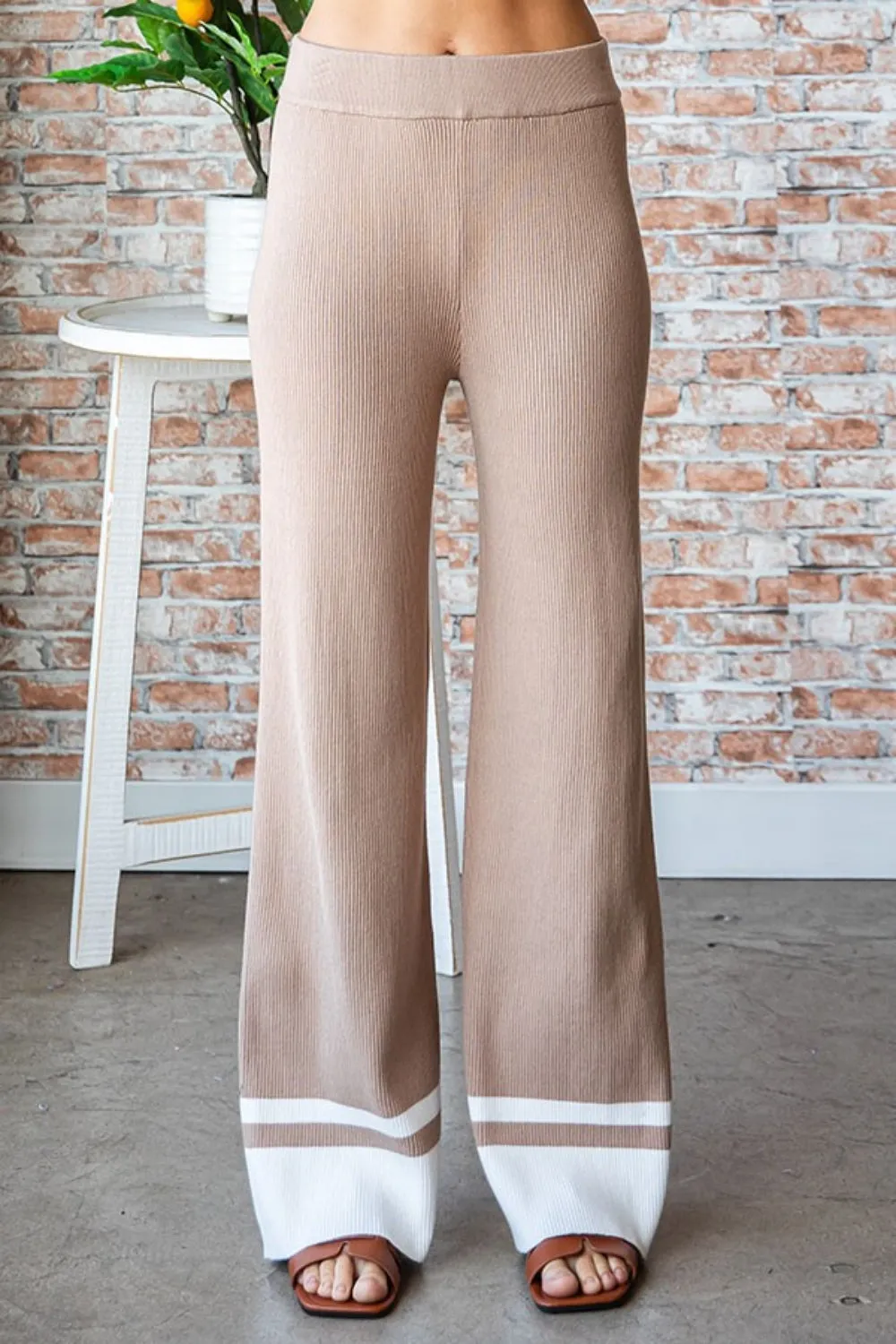 Mochachino Ribbed Knit Pants with White Stripe