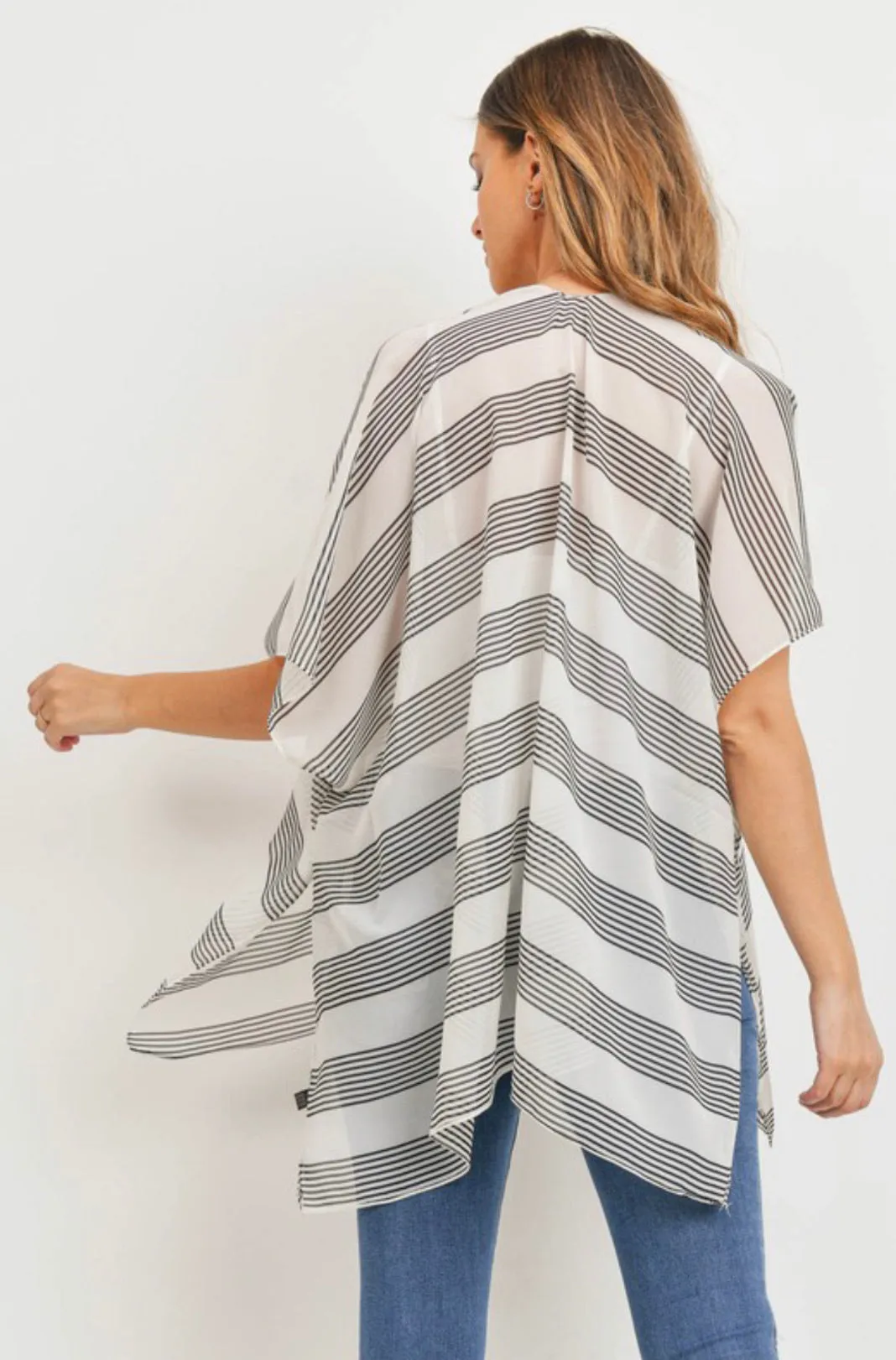 Weekend Escape Kimono
